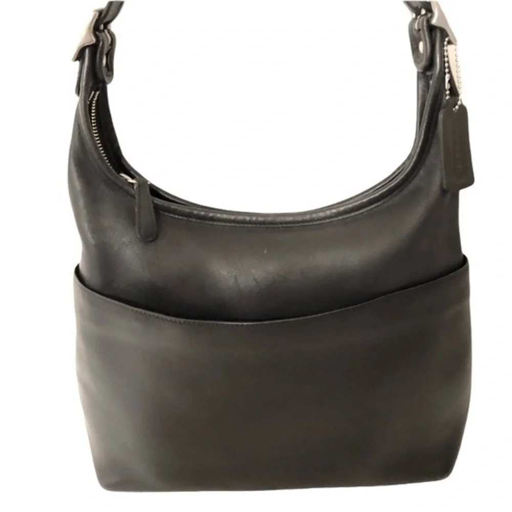 COACH Vintage black leather bag nickel hardware